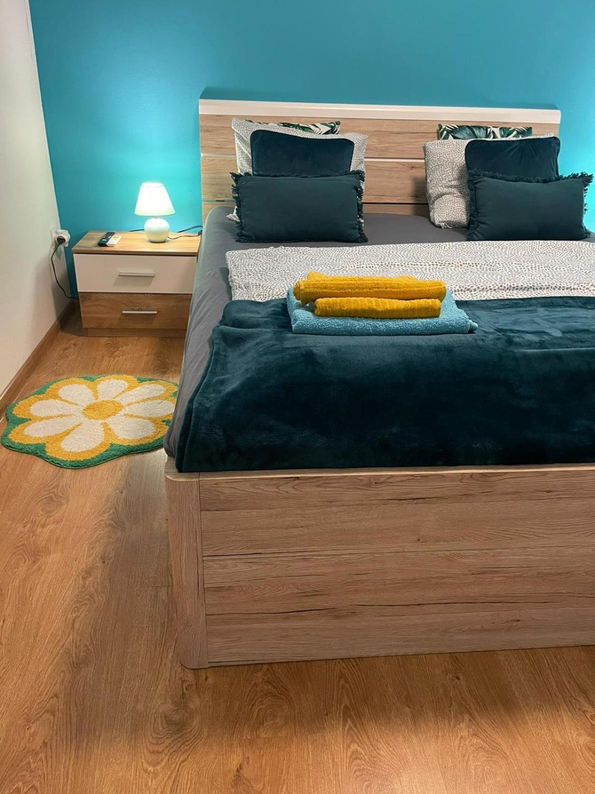 ברטיסלאבה Velky Apartman מראה חיצוני תמונה